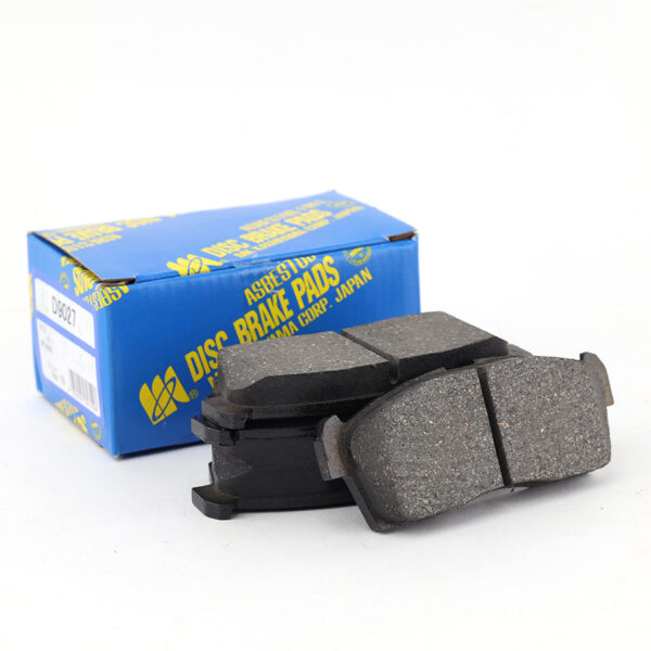 REAR BRAKE PADS UZJ200